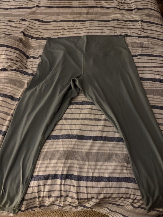 lululemon athletica Pants - lululemon athletica Womens Olive Green Jersey Leggings